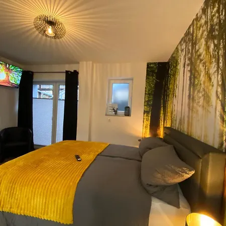 Wohnen Am Schlosspark - Wood Appartement